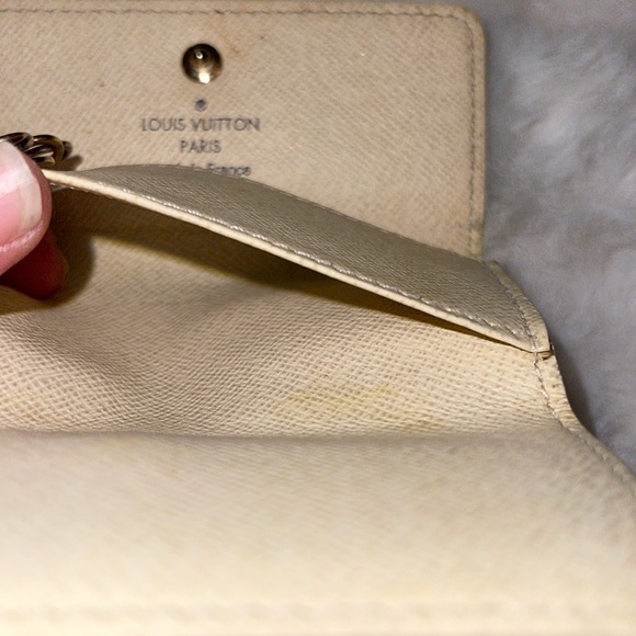 🔥EUC Louis Vuitton Damier Azure Key Holder🔥 - Picture 12 of 12